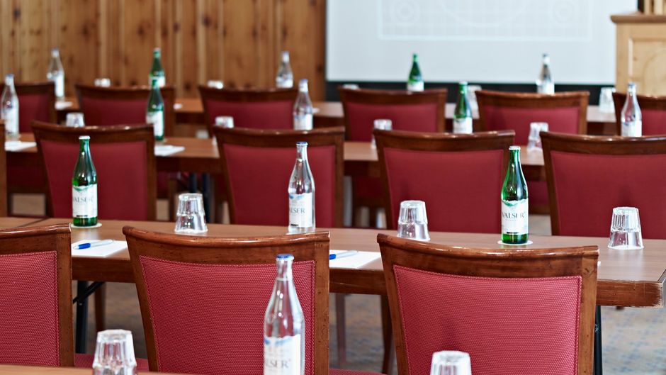 Crystal Hotel Meeting