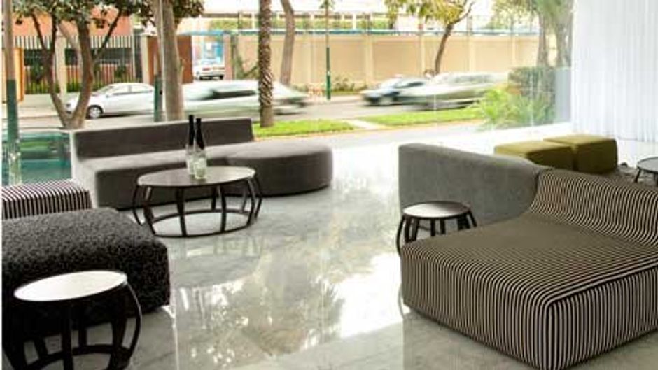 NM Lima Hotel Lobby