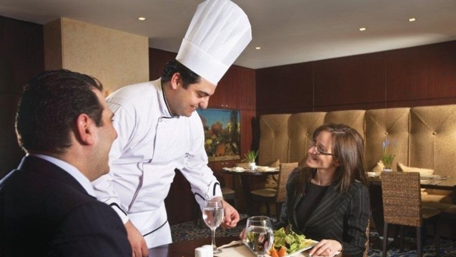 Raouche Arjaan by Rotana Restaurant