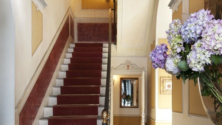 PETIT PALAIS HOTEL DE CHARME Lobby