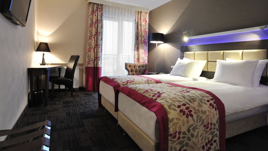 Hotel 3 Trio Other