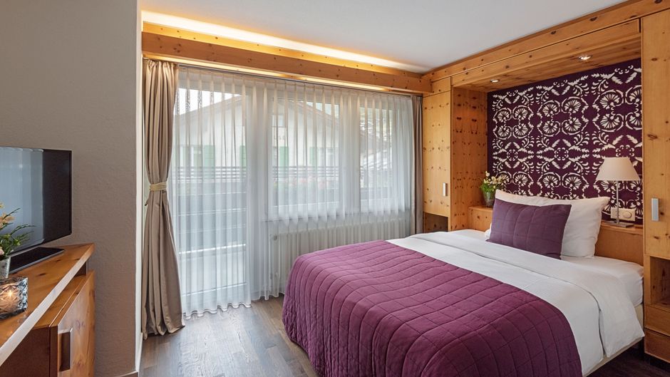Mirabeau Hotel Residence Room