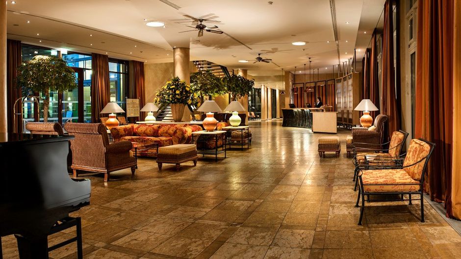 Hotel Elbflorenz Dresden Lobby