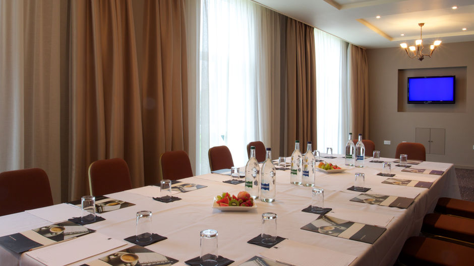 Humber Royal Hotel Meeting