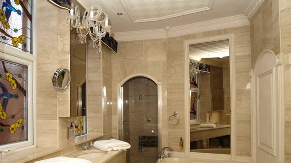 Clifton Park Hotel Room