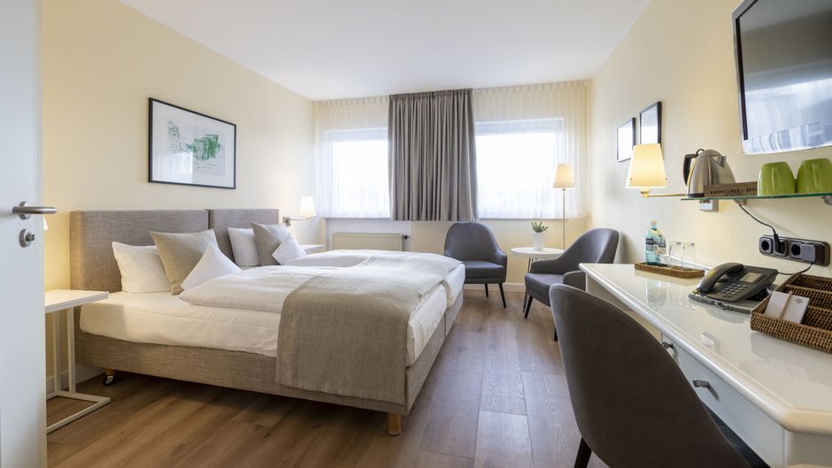 Hotel Deutscher Hof Room