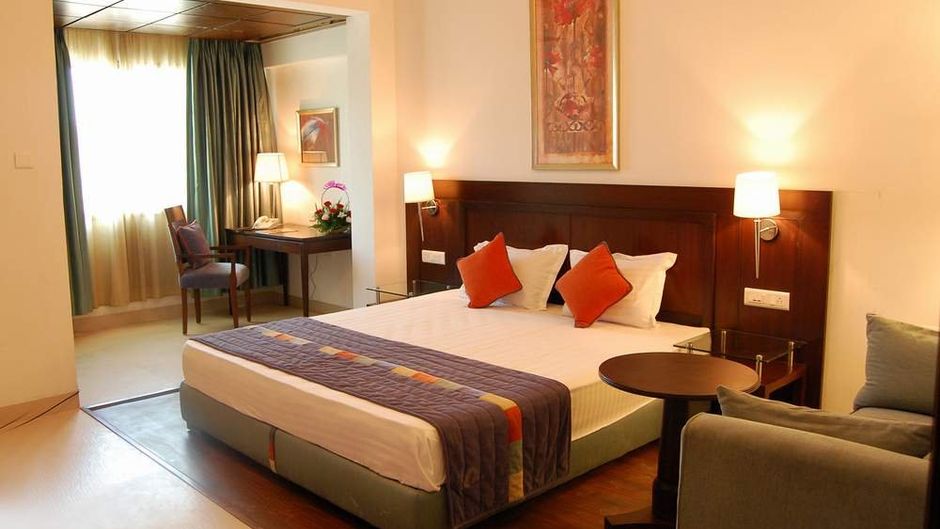 City Heart Sarovar Portico Room