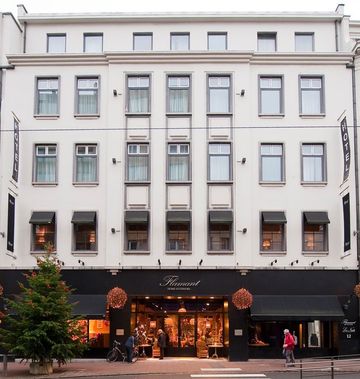 Les Nuits Hotel