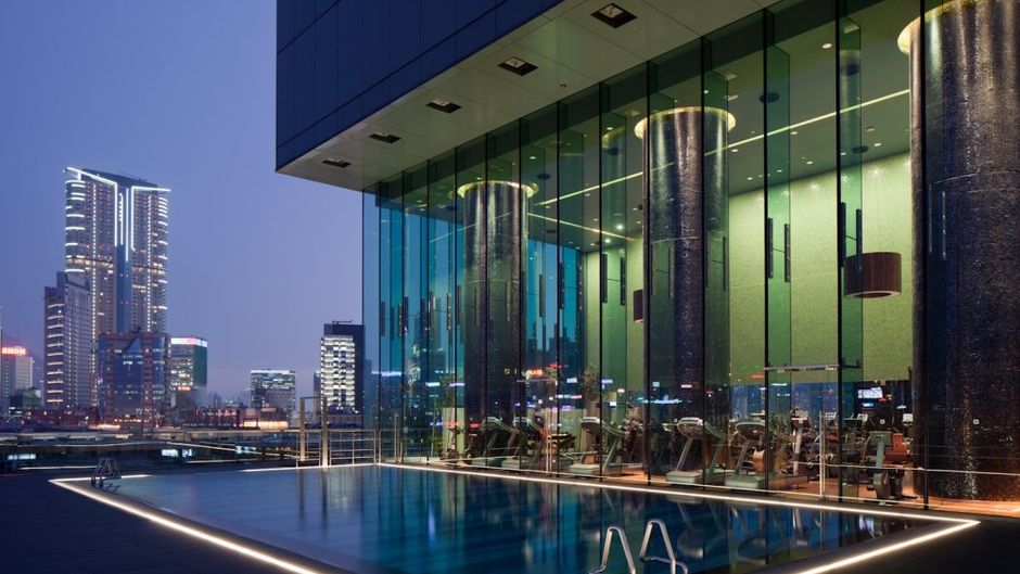 Hotel Icon Pool