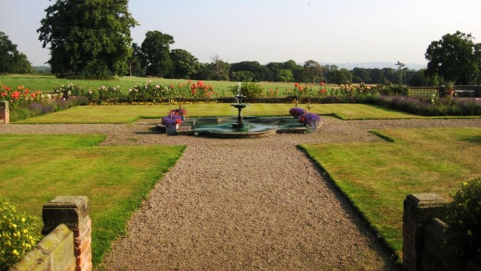 Willington Hall Exterior
