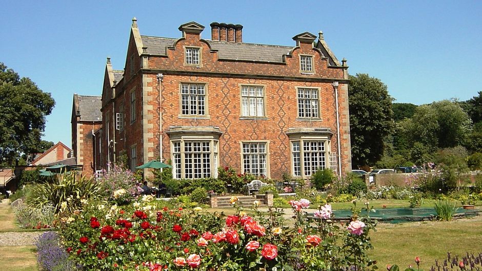 Willington Hall Exterior