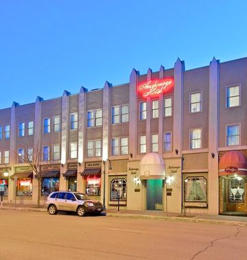 Historic Anchorage Hotel