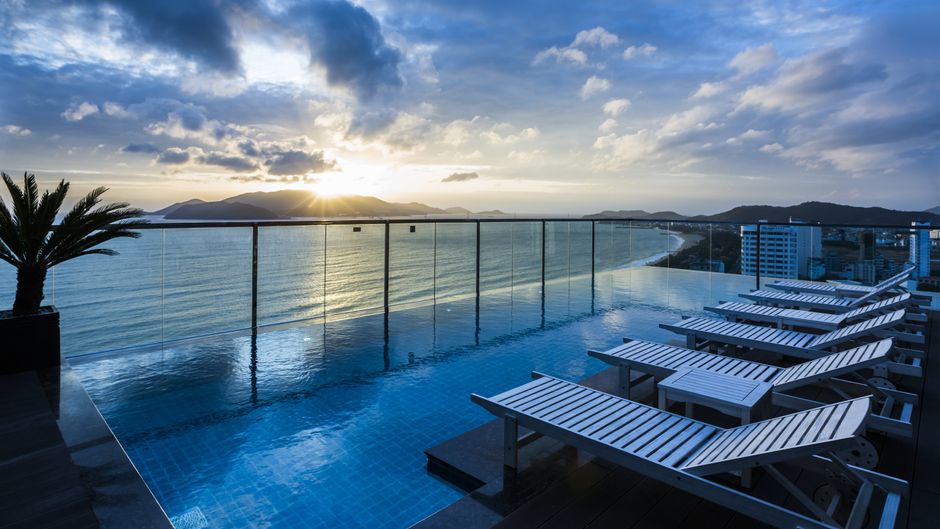 Alana Nha Trang Beach Hotel Pool