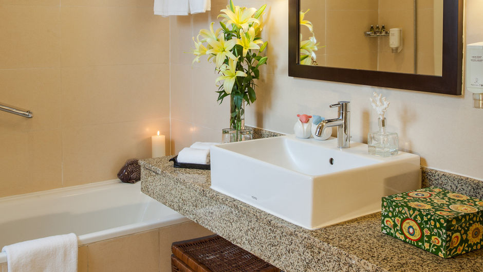 Somerset Hoa Binh Room
