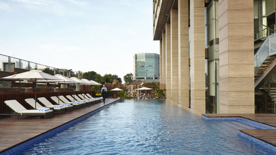 Fraser Residence Menteng Jakarta Pool