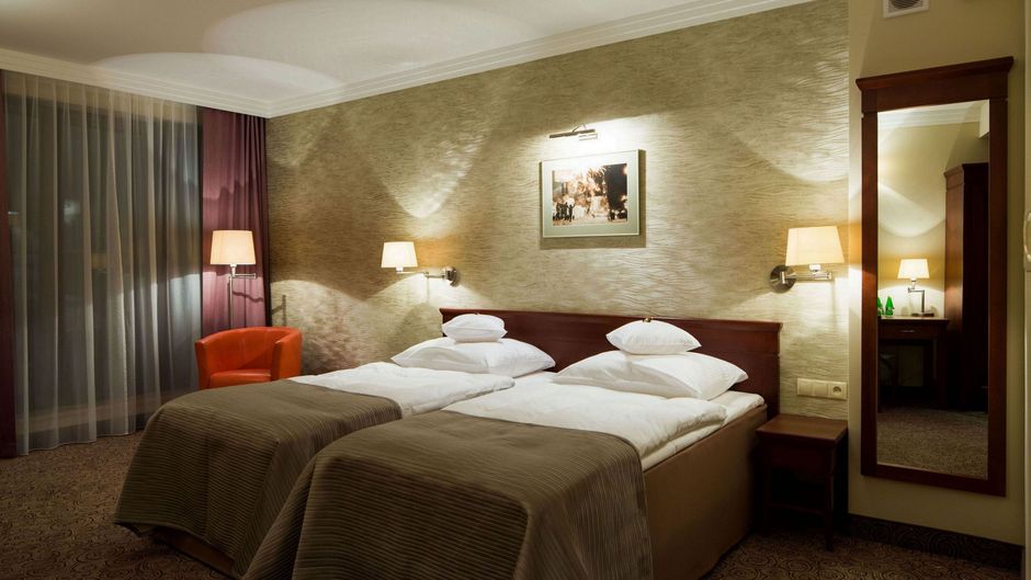Esperanto Hotel Room