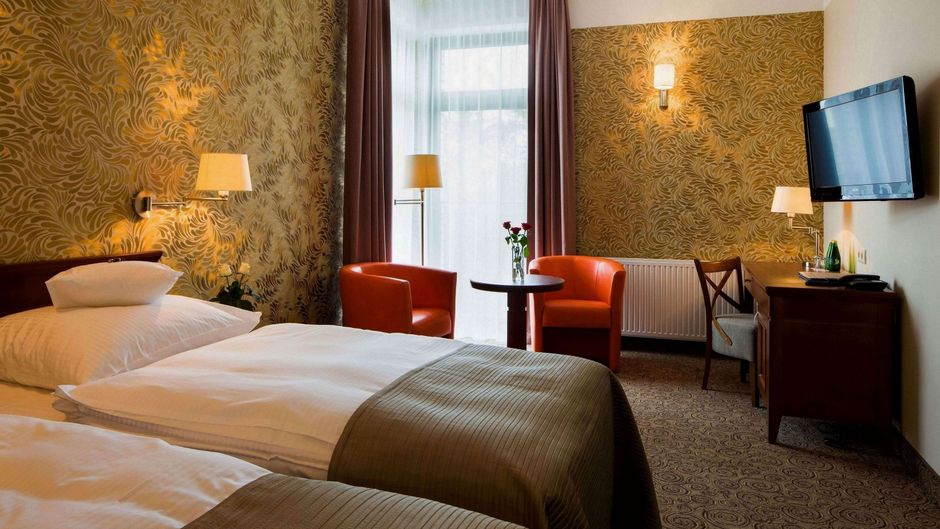 Esperanto Hotel Room