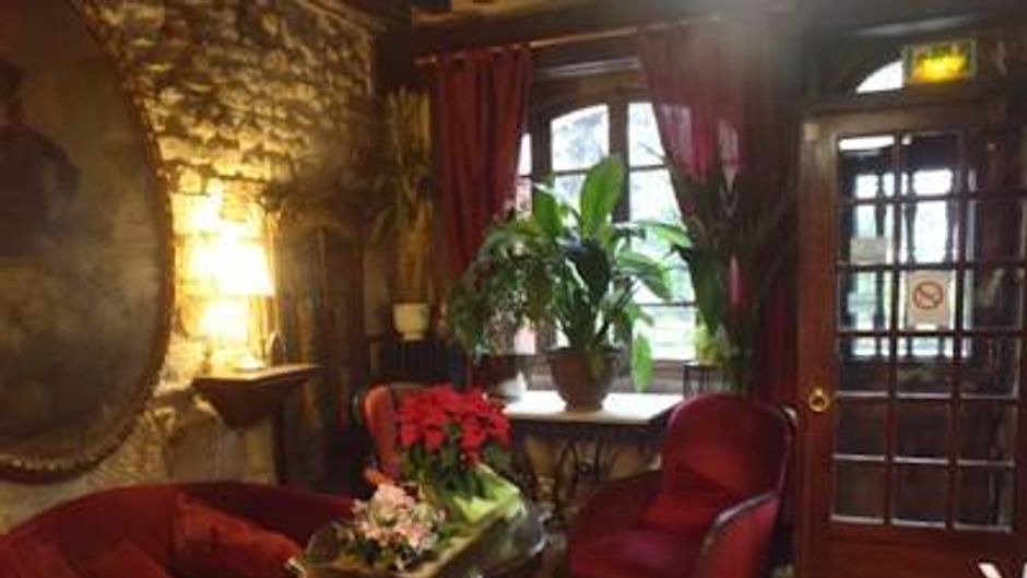 Hotel Esmeralda Lobby