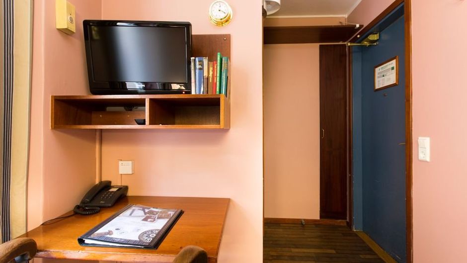 Lord Nelson Hotel Room