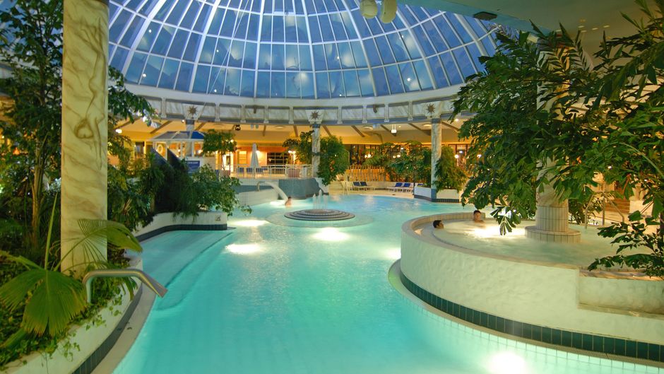 Vital Hotel Frankfurt Pool