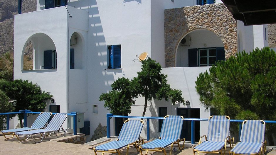 Gaia Hotel Santorini Exterior