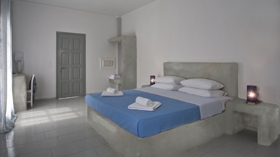Gaia Hotel Santorini Room