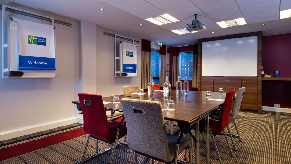 Holiday Inn Express Stoke on Trent Meeting