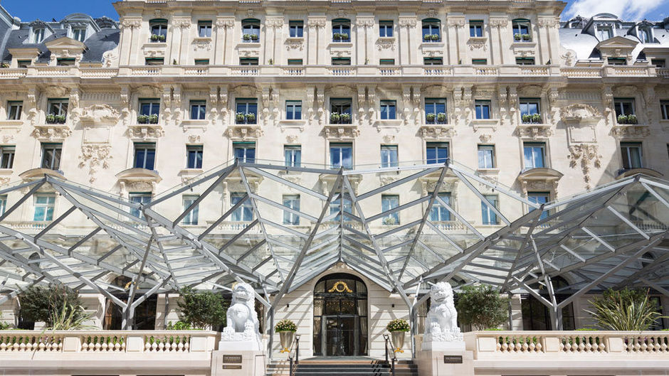The Peninsula Paris Exterior