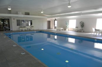 Boarders Inn & Suites by Cobblestone