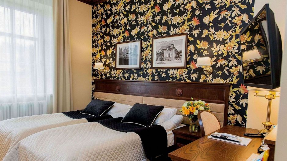 Hotel Zamek Topacz near Wroclaw Room