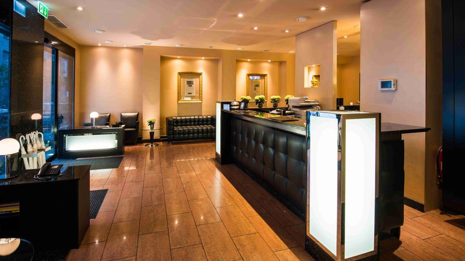 Concorde Hotel Lobby