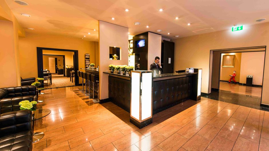Concorde Hotel Lobby