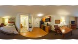<b>Candlewood Suites Fayetteville Room</b>. Virtual Tours powered by <a href="https://www.leonardoworldwide.com/" title="Leonardo Worldwide" target="_blank">Leonardo</a>.