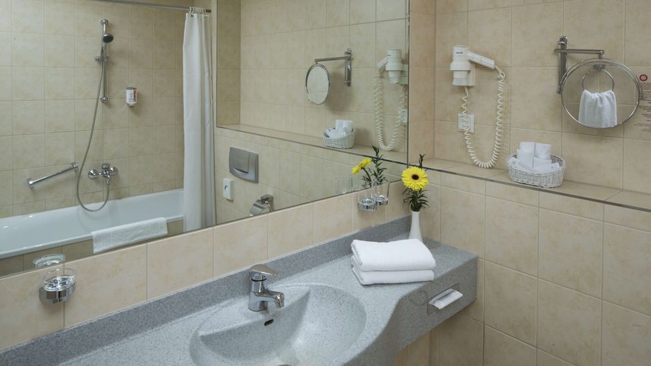 Hollywood Media Hotel Room
