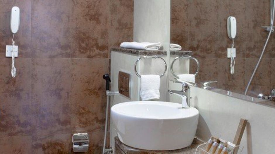 Landmark Hotel Baniyas Room
