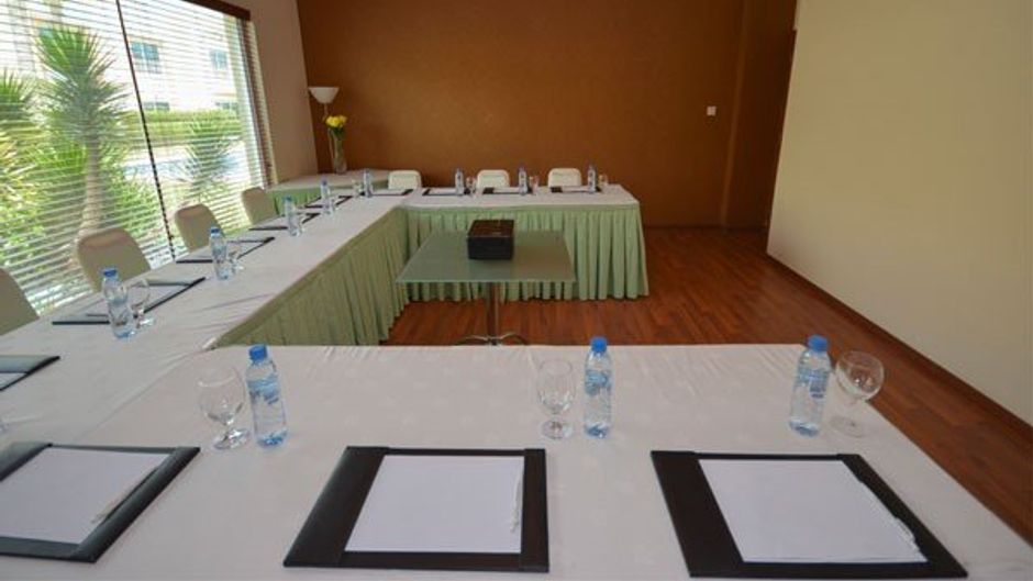 Coral Boutique Villas Meeting