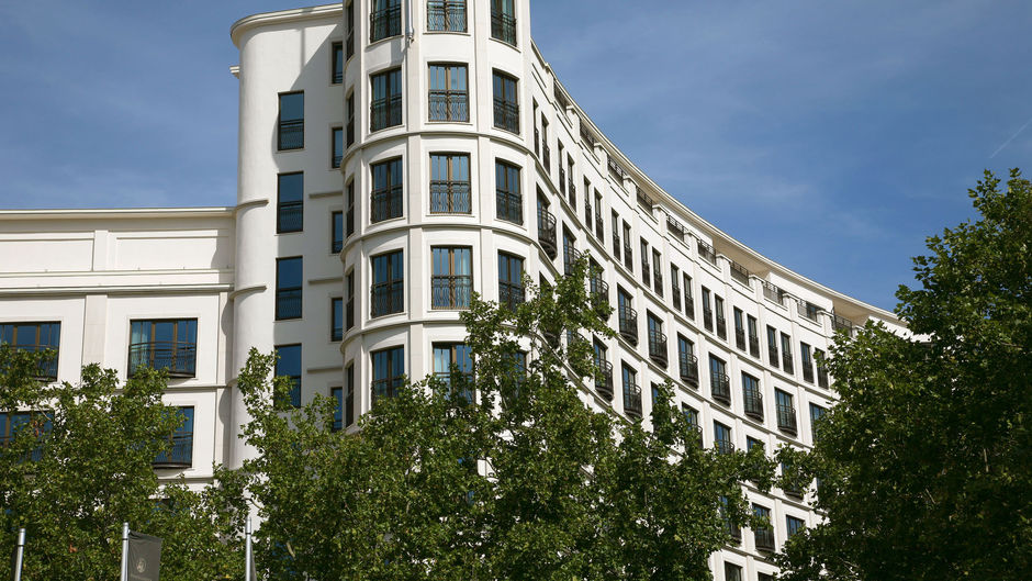 Rocco Forte Charles Hotel Exterior