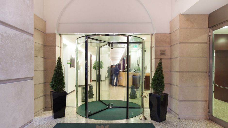 Hotel Genova Exterior