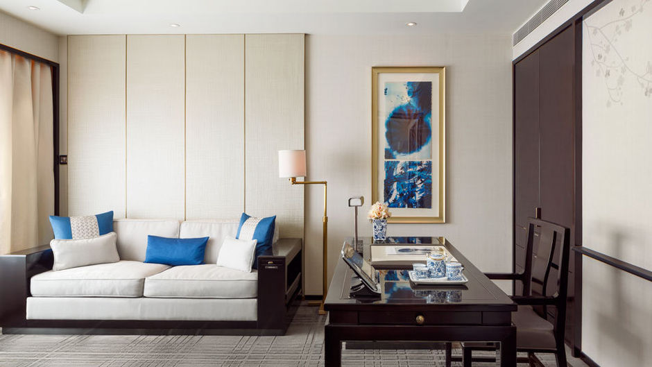The Peninsula Beijing Room