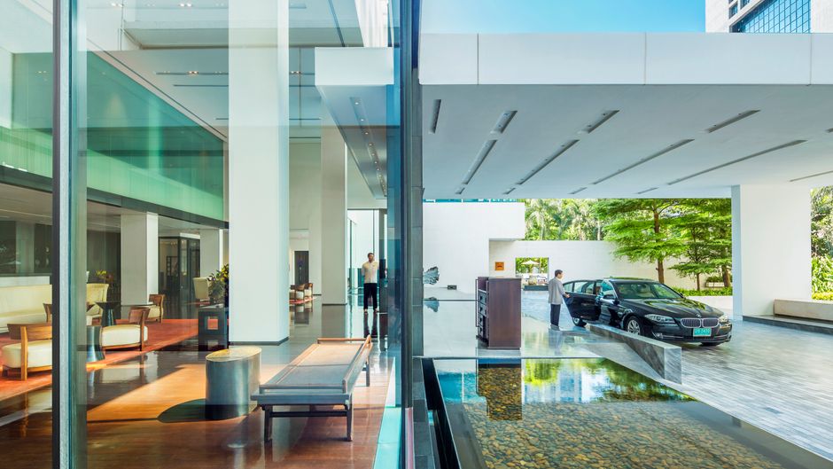 COMO Metropolitan Bangkok Lobby
