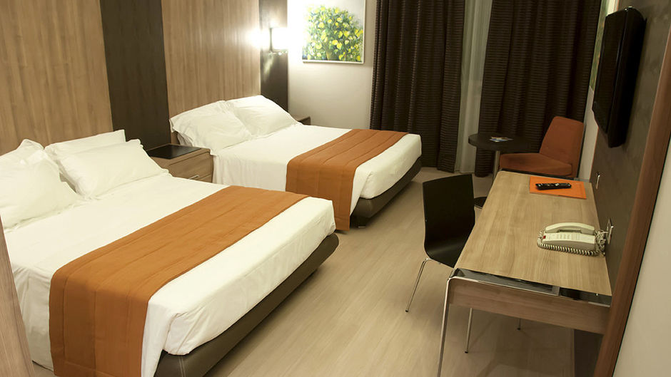 T Hotel Lamezia Room