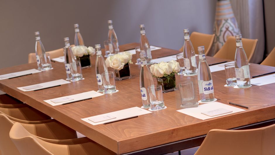 Hotel Sahrai Meeting