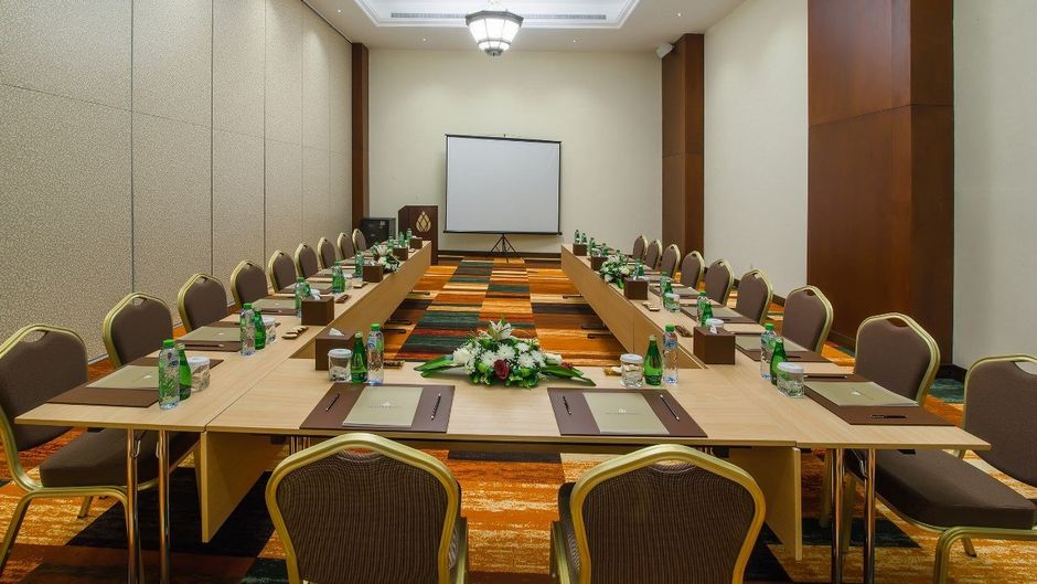 Western Hotel Madinat Zayed Meeting