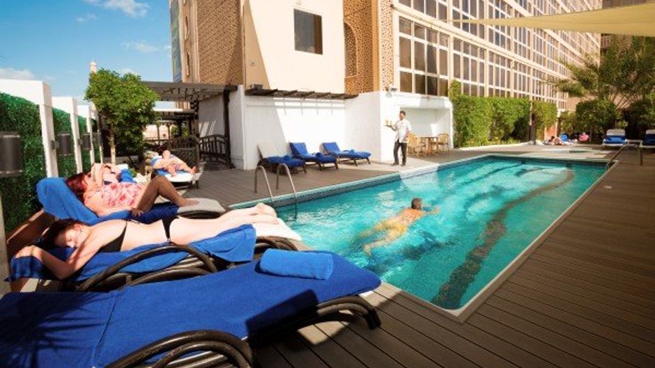 Arabian Courtyard Hotel & Spa Pool