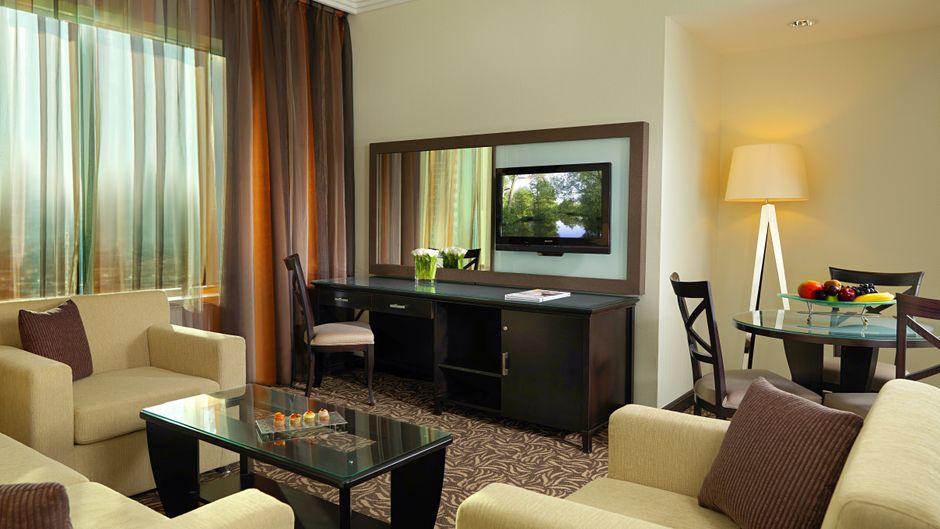 Towers Rotana Suite