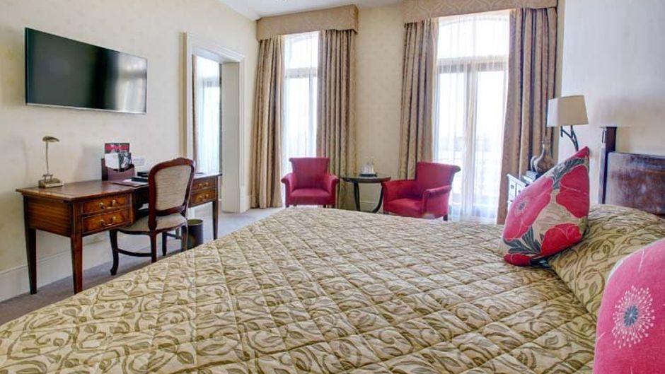 The Petersham Hotel Room