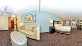 <b>Holiday Inn Express & Suites Room</b>. Virtual Tours powered by <a href="https://www.leonardoworldwide.com/" title="Leonardo Worldwide" target="_blank">Leonardo</a>.