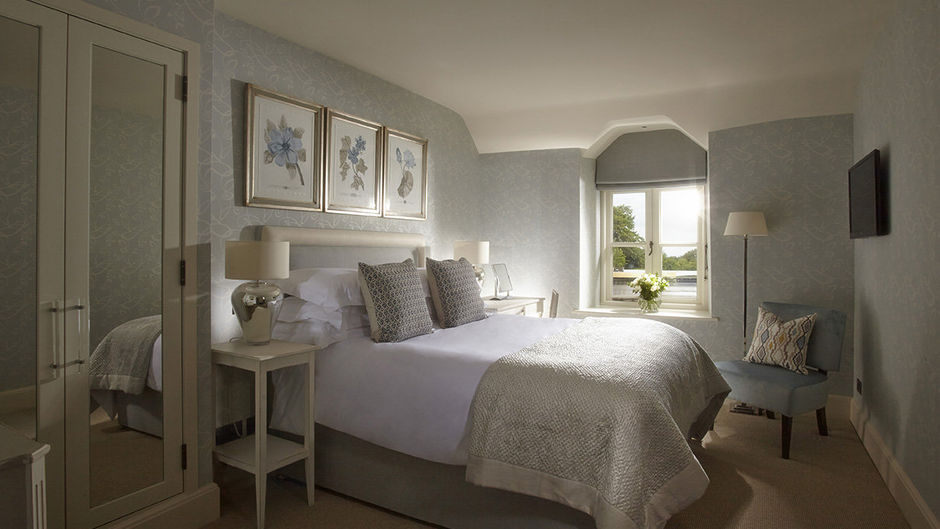 Dormy House Hotel Room