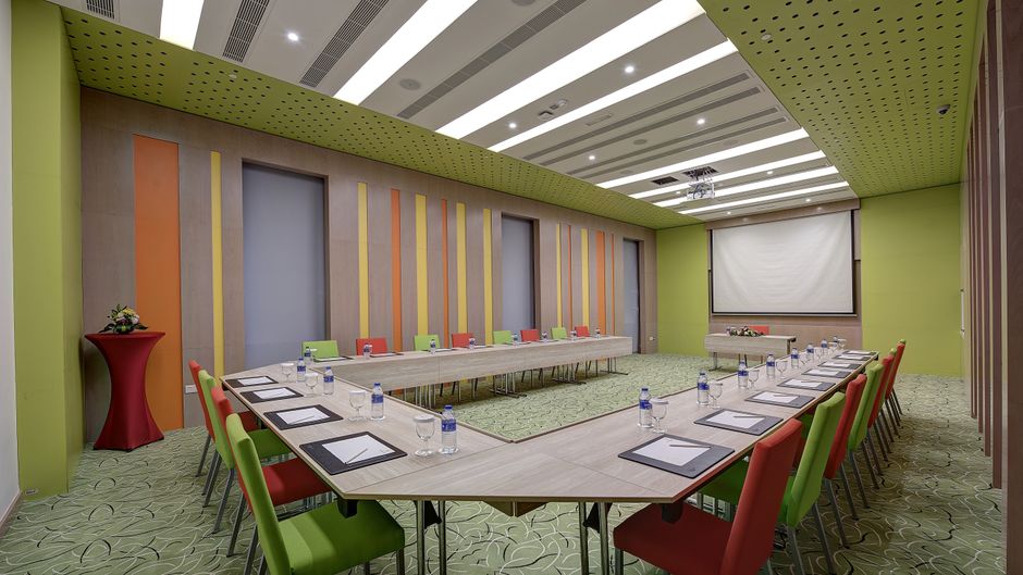 Al Khoory Atrium Hotel Meeting