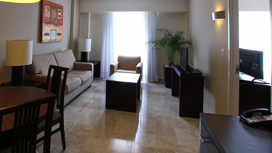 Fiesta Inn Coatzacoalcos Room